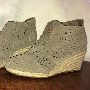 TOMS Wedge Booties